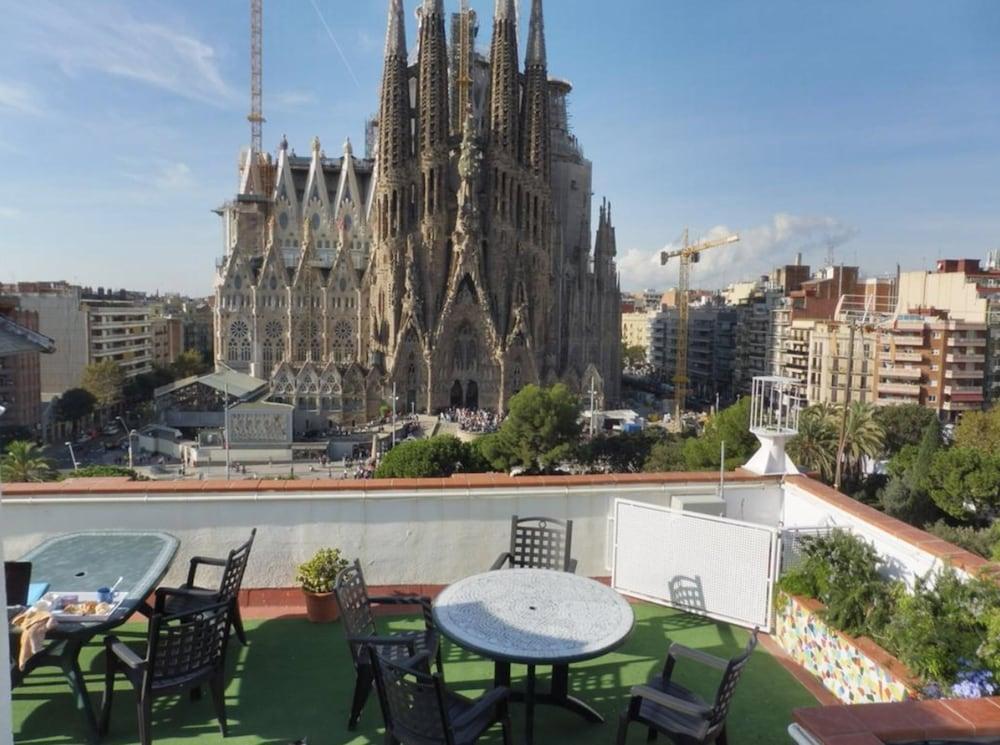 Апартаменты Absolute Sagrada Familia Барселона Экстерьер фото