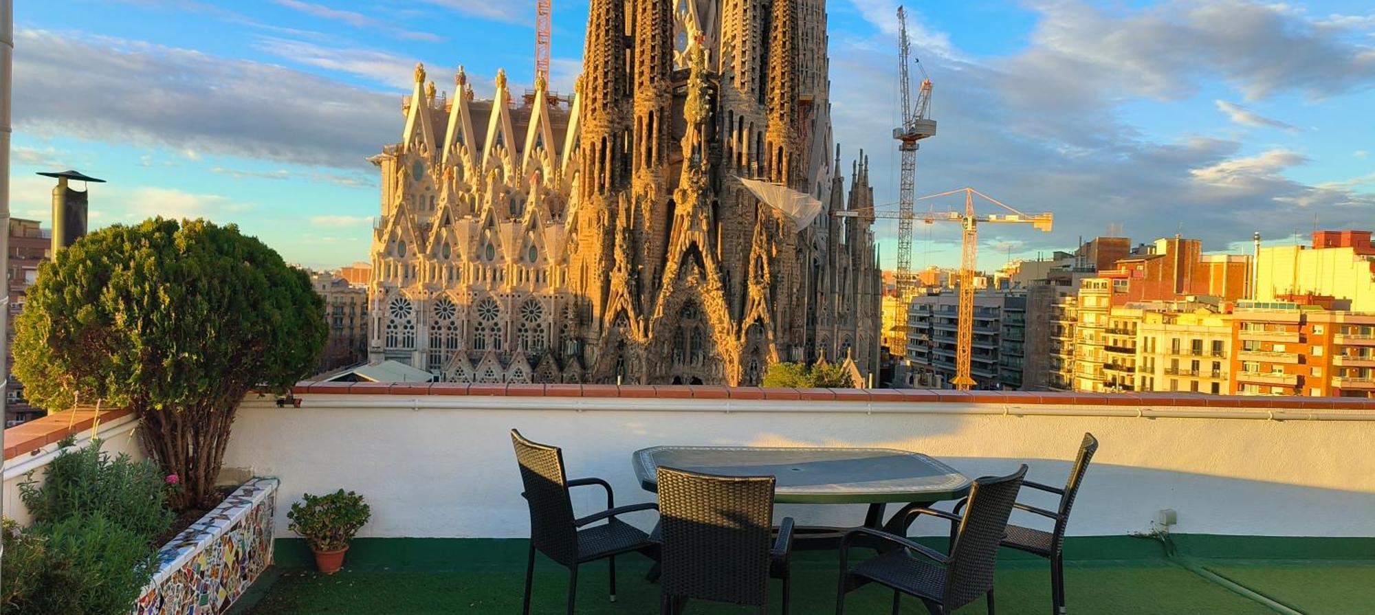 Апартаменты Absolute Sagrada Familia Барселона Экстерьер фото